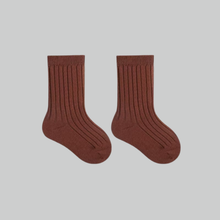 Muat gambar ke penampil Galeri, Earthy Socks
